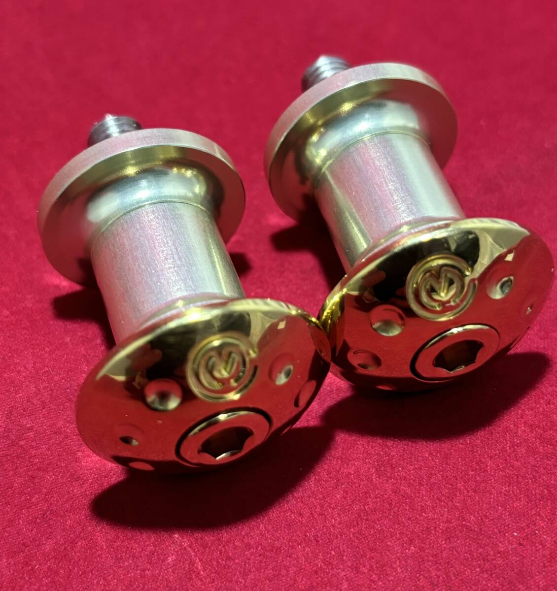 新品未使用　モトコルセ Z900RS/Z900RS CAFE用チタニウム ラゲッジスプールセット　ナイトライド仕様_3