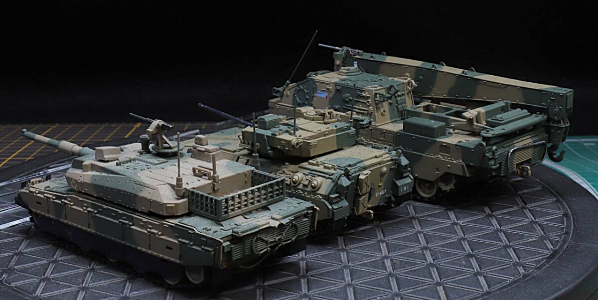 デアゴスティーニ 自衛隊モデルコレクション3セット（10式戦車・90式