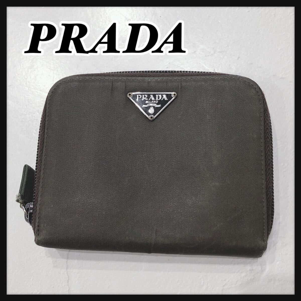 PRADA プラダ 二つ折り財布 トライアングル 財布 レザー PRADA（折り 
