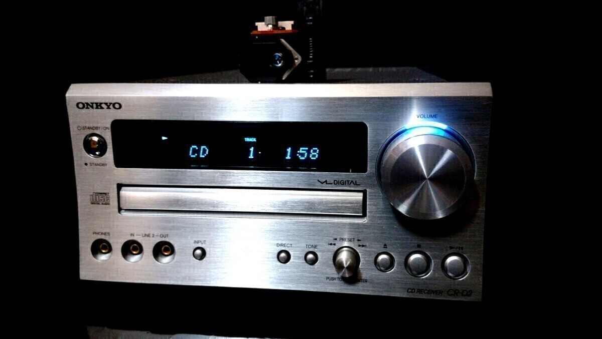 閉店整理　ONKYO CDレシーバー CR-D2 本体　動作確認済み ONKYO CR-D2 オンキヨー 高音質CDレシーバー♪除菌清掃品