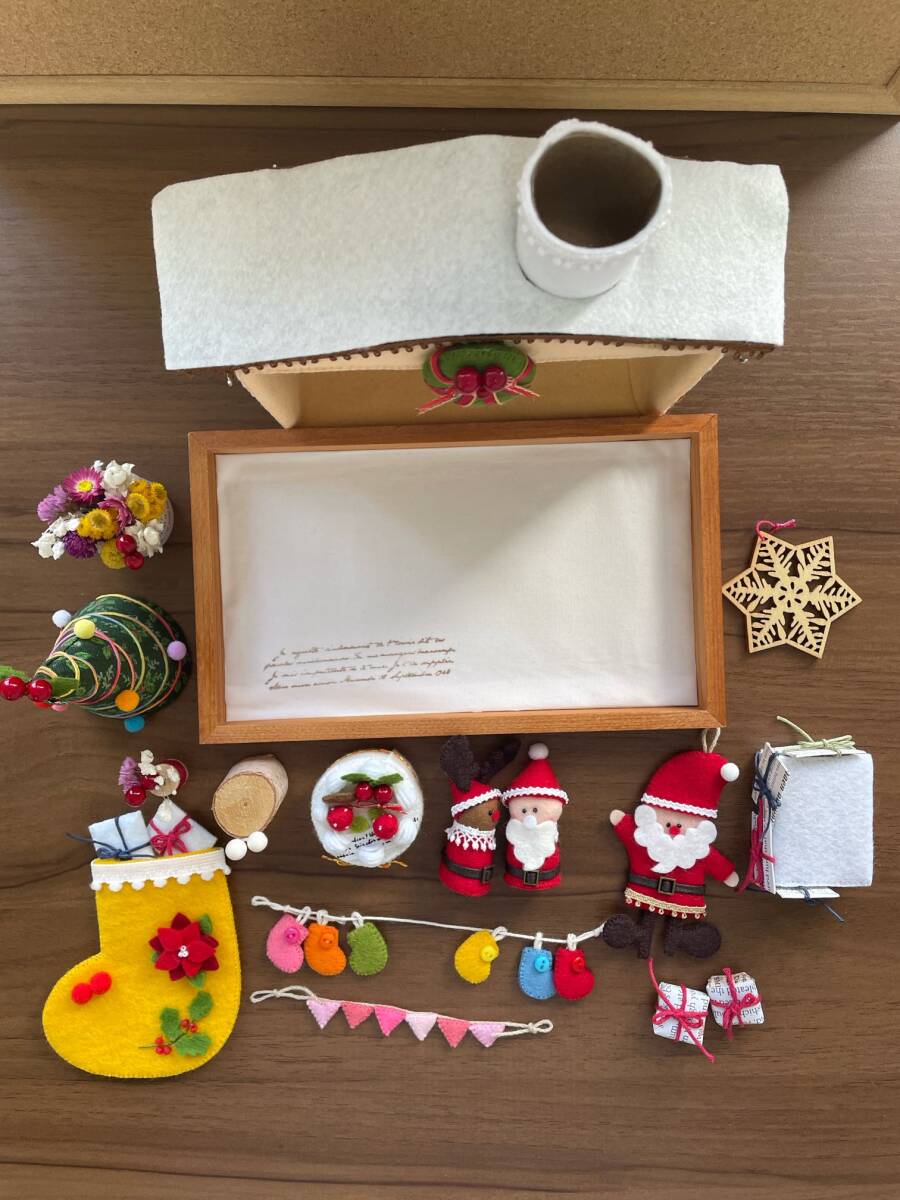フェルトハンドメイド☆サンタのおうち☆クリスマス☆クリスマスツリー☆えんとつからサンタ☆サンタとトナカイ☆クリスマスケーキ_6