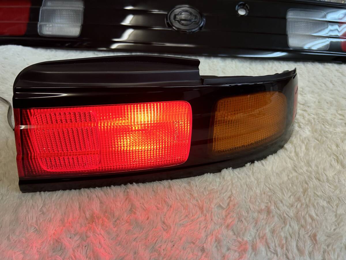 デッドストック2 日産の純正品 シルビア S14 後期 テールランプ(テール 