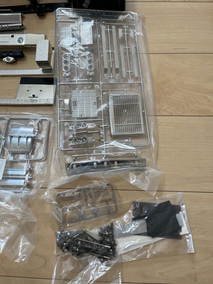 タミヤ 1/14 トレーラーヘッド ナイトハウラー外装品 シャーシ +未使用