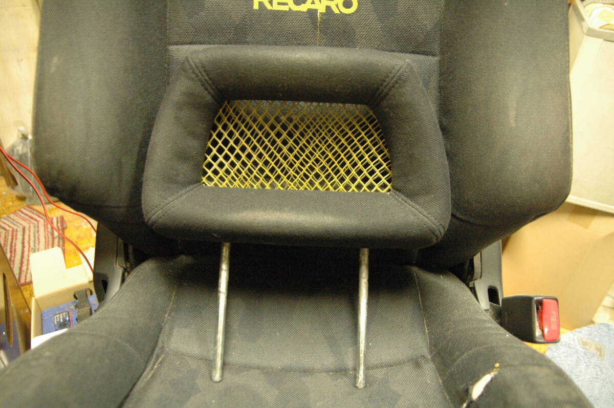 レカロ RECARO ⁄ ヘッドパッドブラック ベロア生地 1個入り 送料無料 