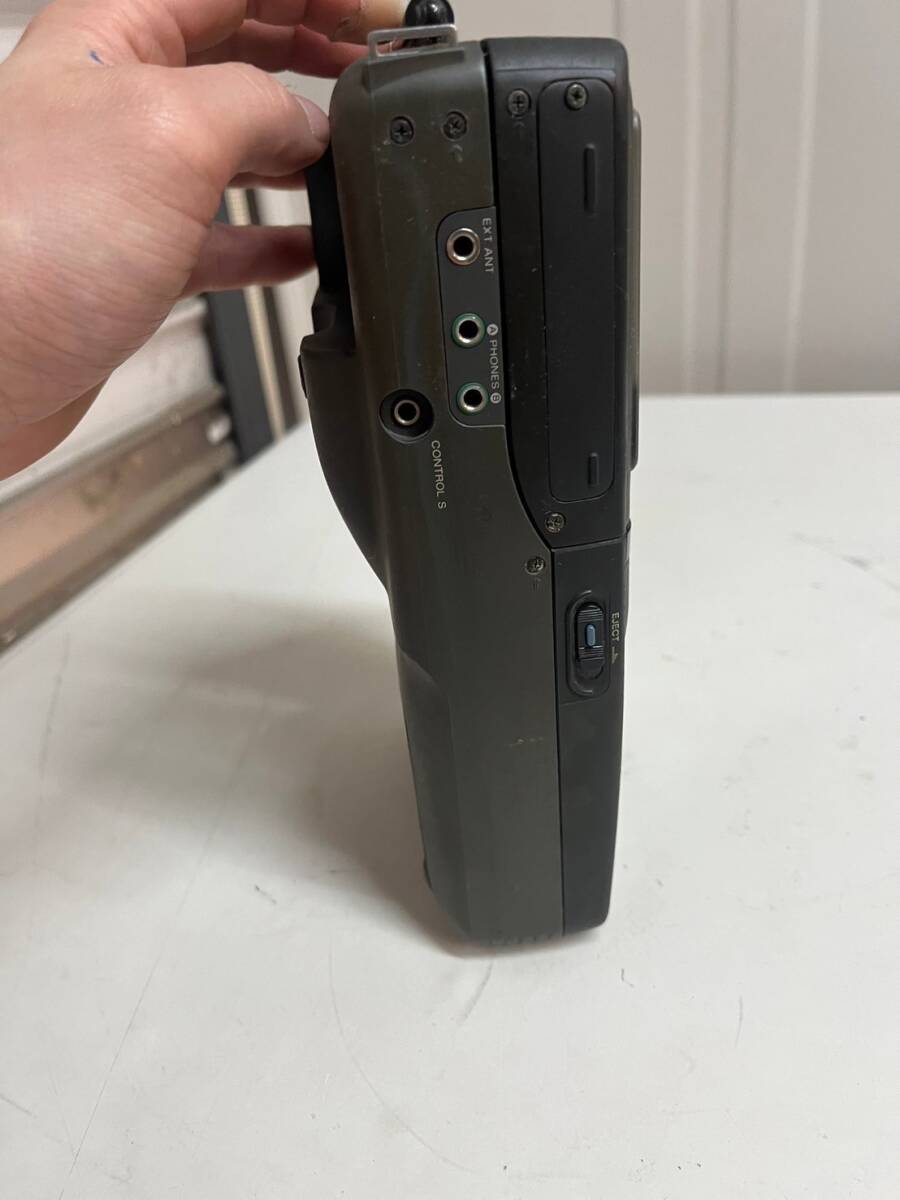 S11S69 SONY ソニー ビデオウォークマン GV-300 ビデオカセット