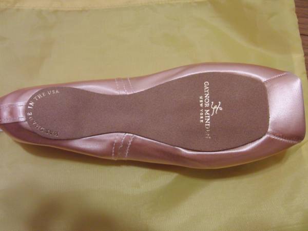 ゲイナートウシューズ Gaynorポアントバレエチャコットシルビア シューズ 売買されたオークション情報 Yahooの商品情報をアーカイブ公開 オークファン Aucfan Com