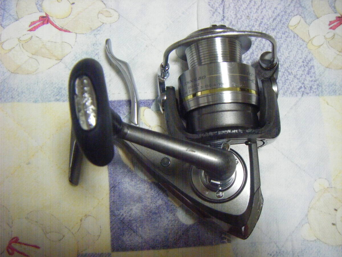 USED。DAIWA 『TRISO SHOX 2500LBD』。レバーブレーキ。ダイワ