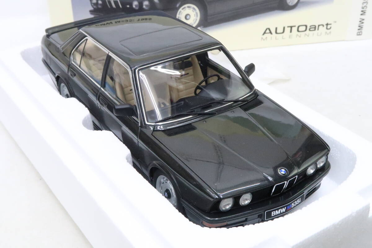 AUTOart BMW M535i 1985 箱付 1/18 ハナレ 【公式通販】