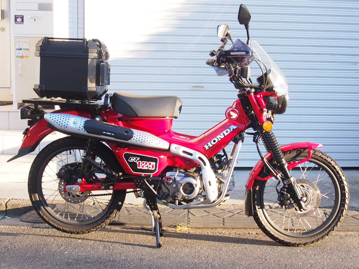 CT125ハンターカブ 積載力アップのL字キャリア＆取り回し便利なポスト