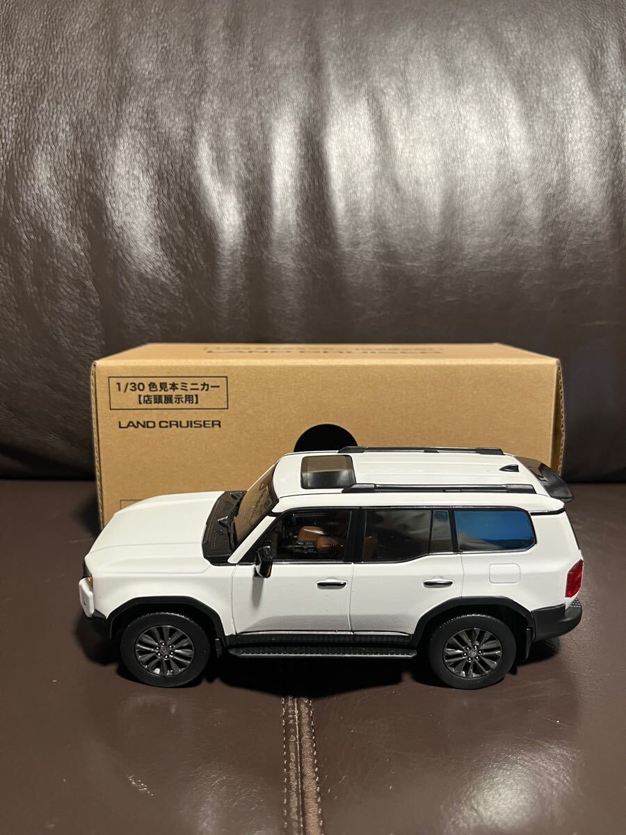 トヨタ 新型ランクル250 ミニカー 1/30スケール カラーサンプル