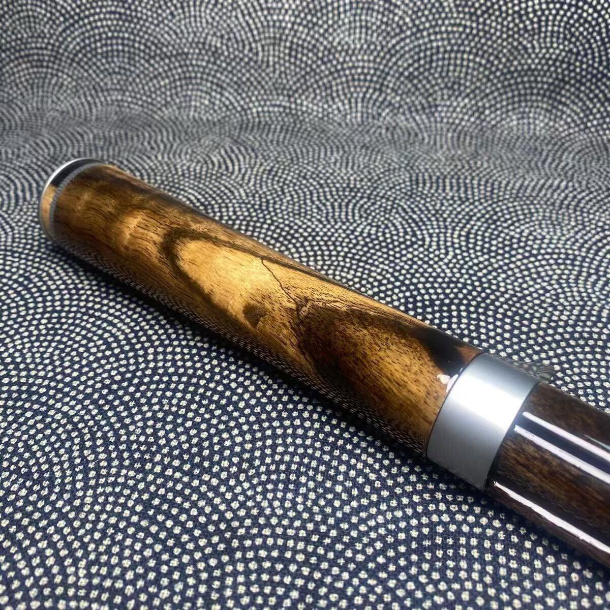 ★日本黒柿★ 貴重な材料　トリガータイプ　ボロンハンドル　ベイトグリップ　天然木 トラウト用lure M18 ☆ 貴重な材料 日本黒柿 材料 銘木 チタンシルバー金具