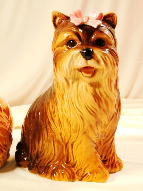 m257☆犬/陶器製/置物/オブジェ/2点/ヨークシャテリア 高さ 27cm