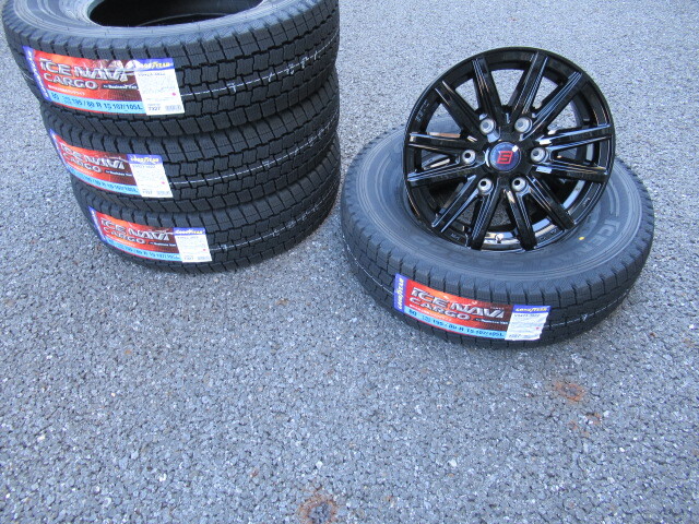 ２００系ハイエース用 国産２０２４年製 スタッドレス ICE NAVI CARGO + 黒系ホイールSEIN SS 195/80R15 送料込価格　*BKナット付属
