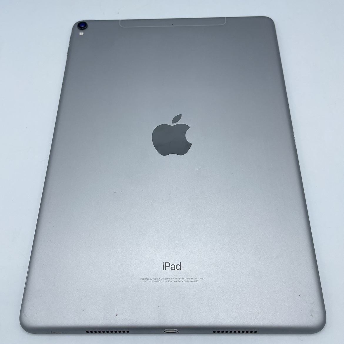 【中古】【au】○10.5インチiPad Pro(第1世代) WiFi+Cellular 64GB(スペースグレイ) 【訳アリ/湾曲・ホワイトスポット等】[240006524071]
