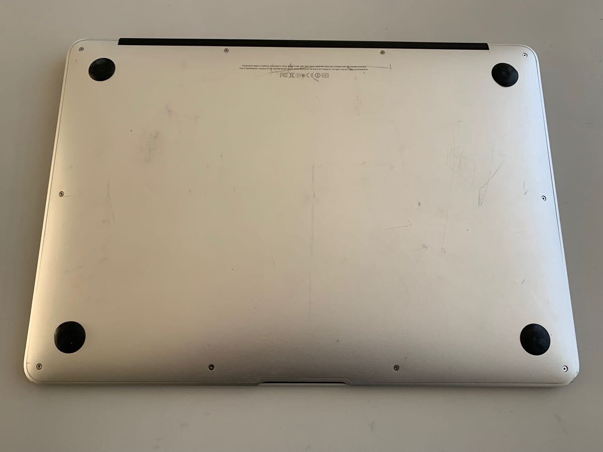 MacBook Air (13-inch， Mid 2012) A1466 MacBook Air Apple What's My