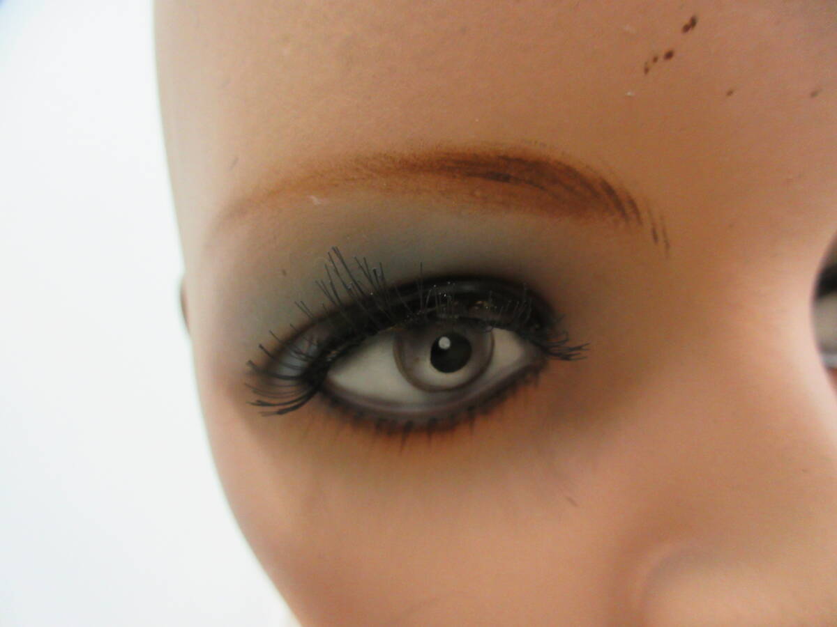 K253【1-26】□ 昭和レトロ 上半身 マネキン 女性用 高さ約58cm 腕・スタンドなし / 店舗什器 人形 アンティーク ビンテージ_3