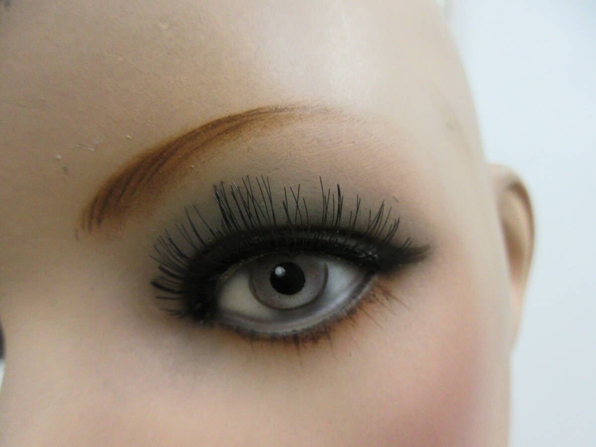 K253【1-26】□ 昭和レトロ 上半身 マネキン 女性用 高さ約58cm 腕・スタンドなし / 店舗什器 人形 アンティーク ビンテージ_4