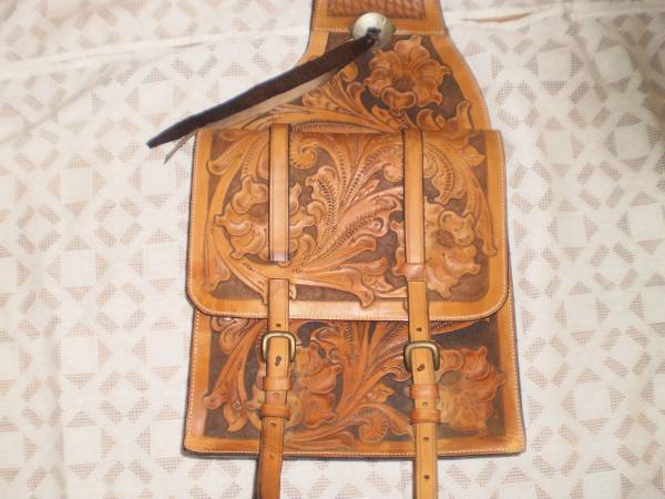 乗馬用　サドルバッグ　レザークラフト！_1