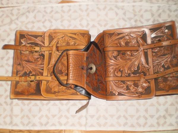 乗馬用　サドルバッグ　レザークラフト！_3
