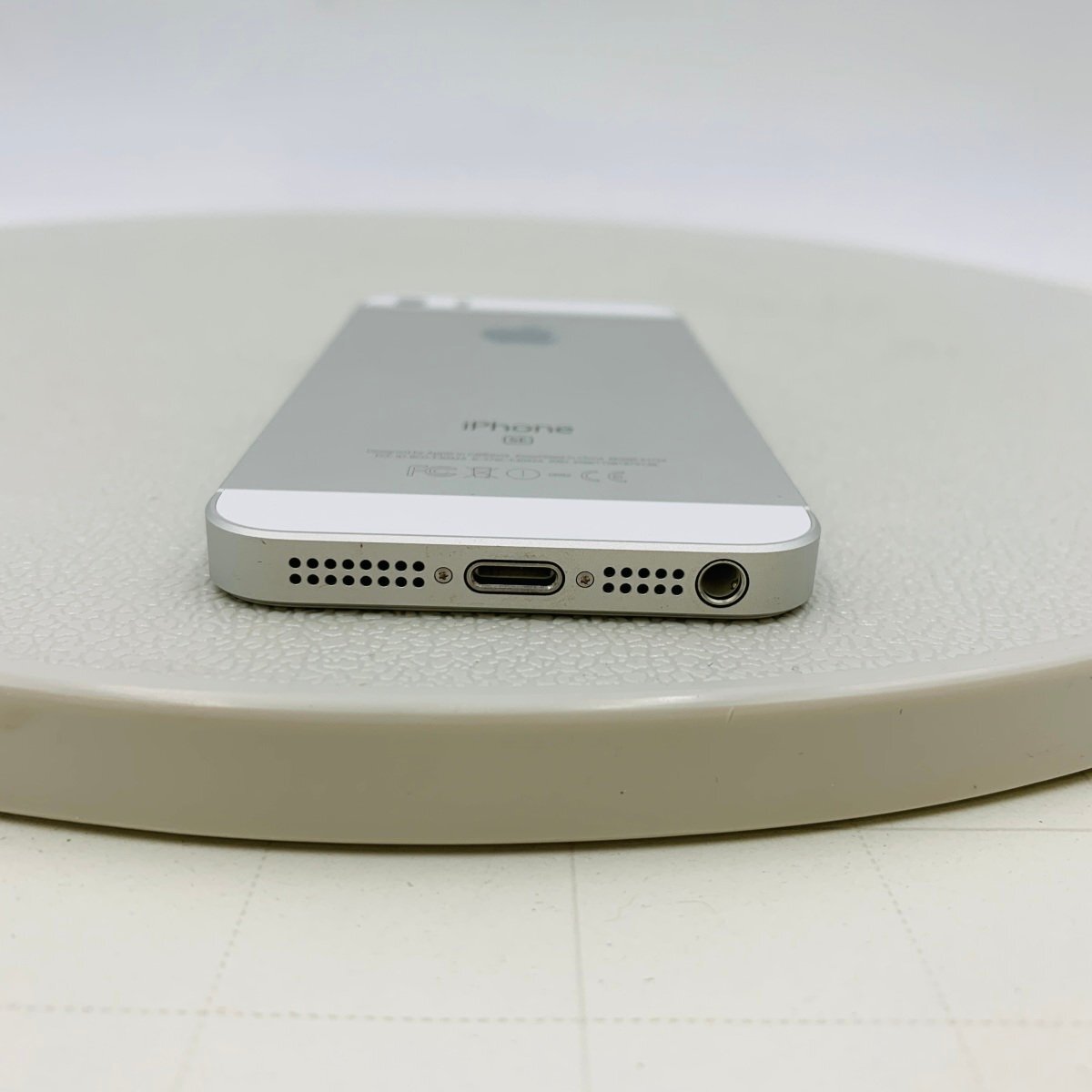iPhone SE Silver 128 GB Softbank SIMフリー