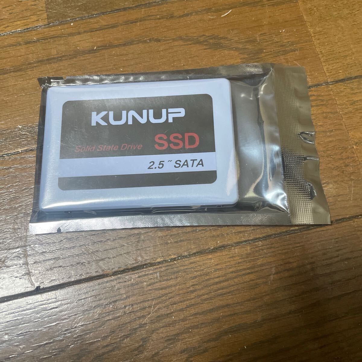 SSD SATA 2.5インチ　128GB ②_1