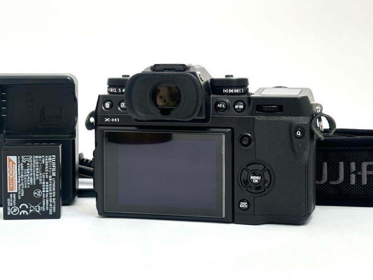 ☆ほぼ新品ショット数6，718枚☆ FUJIFILM フジフイルム X-H1 ボディ 