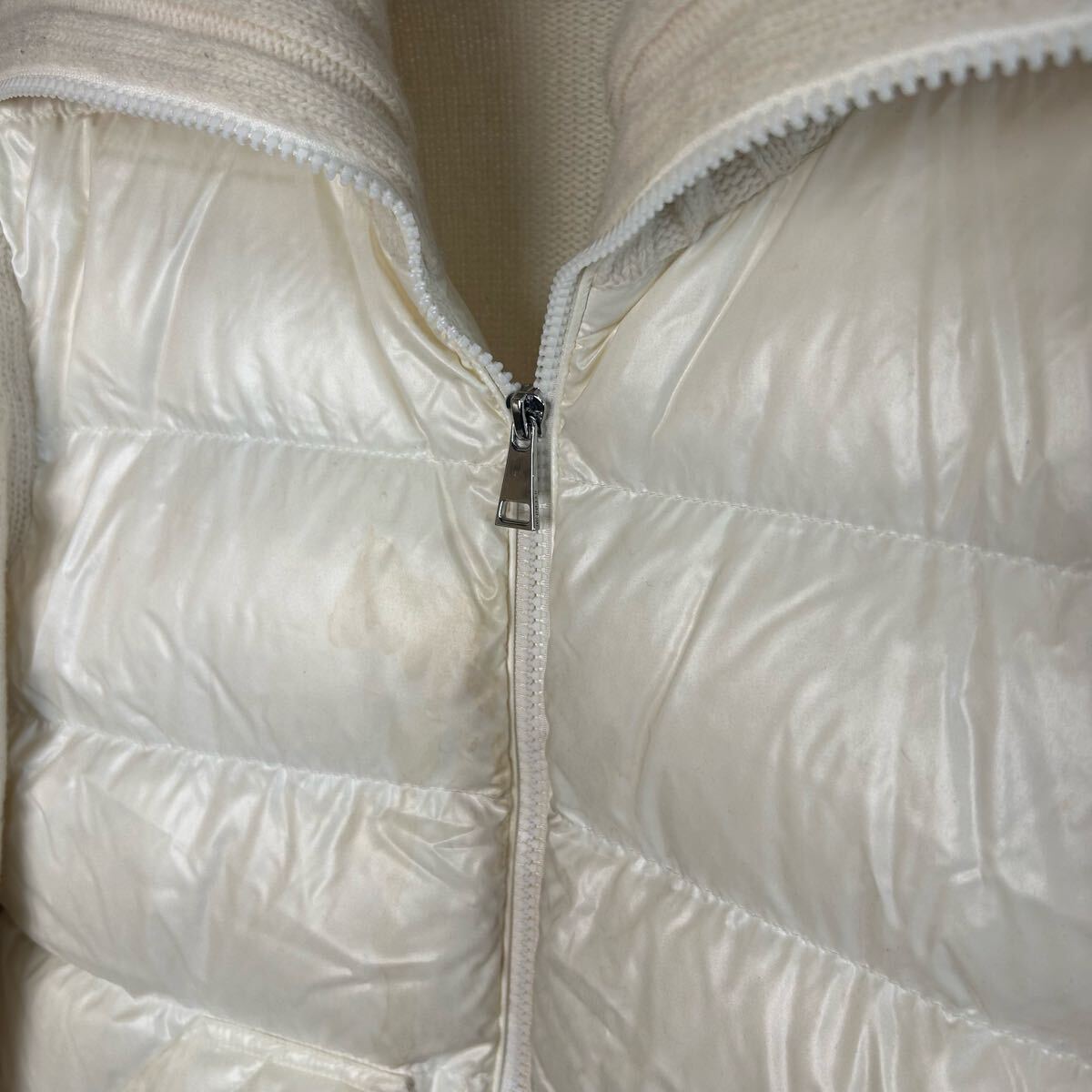破格最安値】 MONCLER モンクレールダウンニットカーディガン白xs
