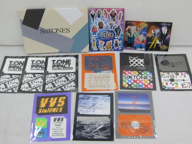 【中古品 同梱可】 SixTONES LIVE TOUR 2024 VVS Tシャツ Feel da CITY ショッピングバッグ ステッカー 等 グッズセ_7
