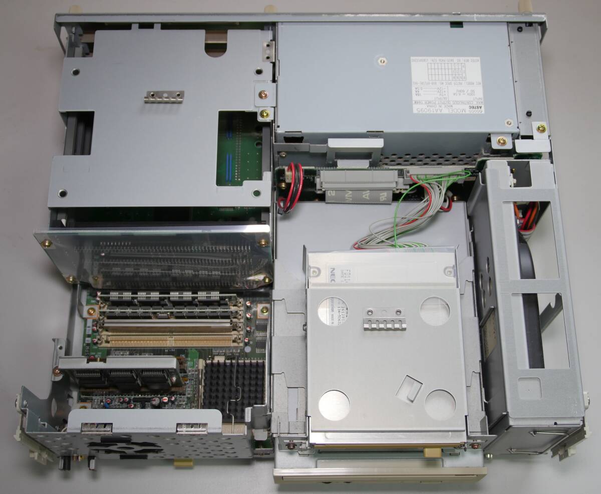 ■NEC PC-9821 デスクトップPC本体　動作確認済　ジャンク NEC PC-9821Ap3/C8W ジャンク 動作未確認