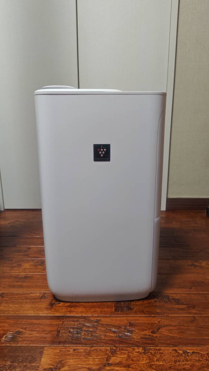 【送料無料】SHARP 加湿気化式加湿器　HV-T75-W_1