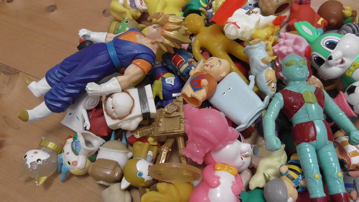 当時物　ソフビ・指人形たくさんセット！ポピー・ビクトラー・ガンダム・無版権パチモン・妖怪ウォッチ・昭和レトロ・駄玩具・希少品_4