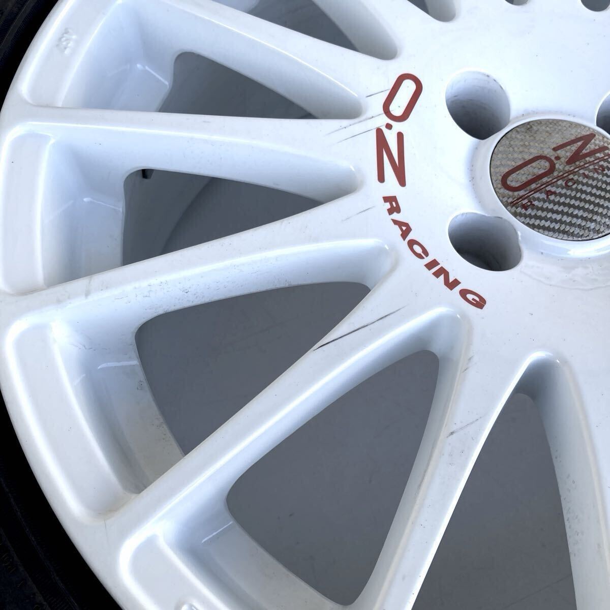 ★1円 〜【美品】O.Z RACING 17インチ ホイール タイヤ 4穴 レーシング ホイール ホワイト 売り切り！直接引き取り可能！_2