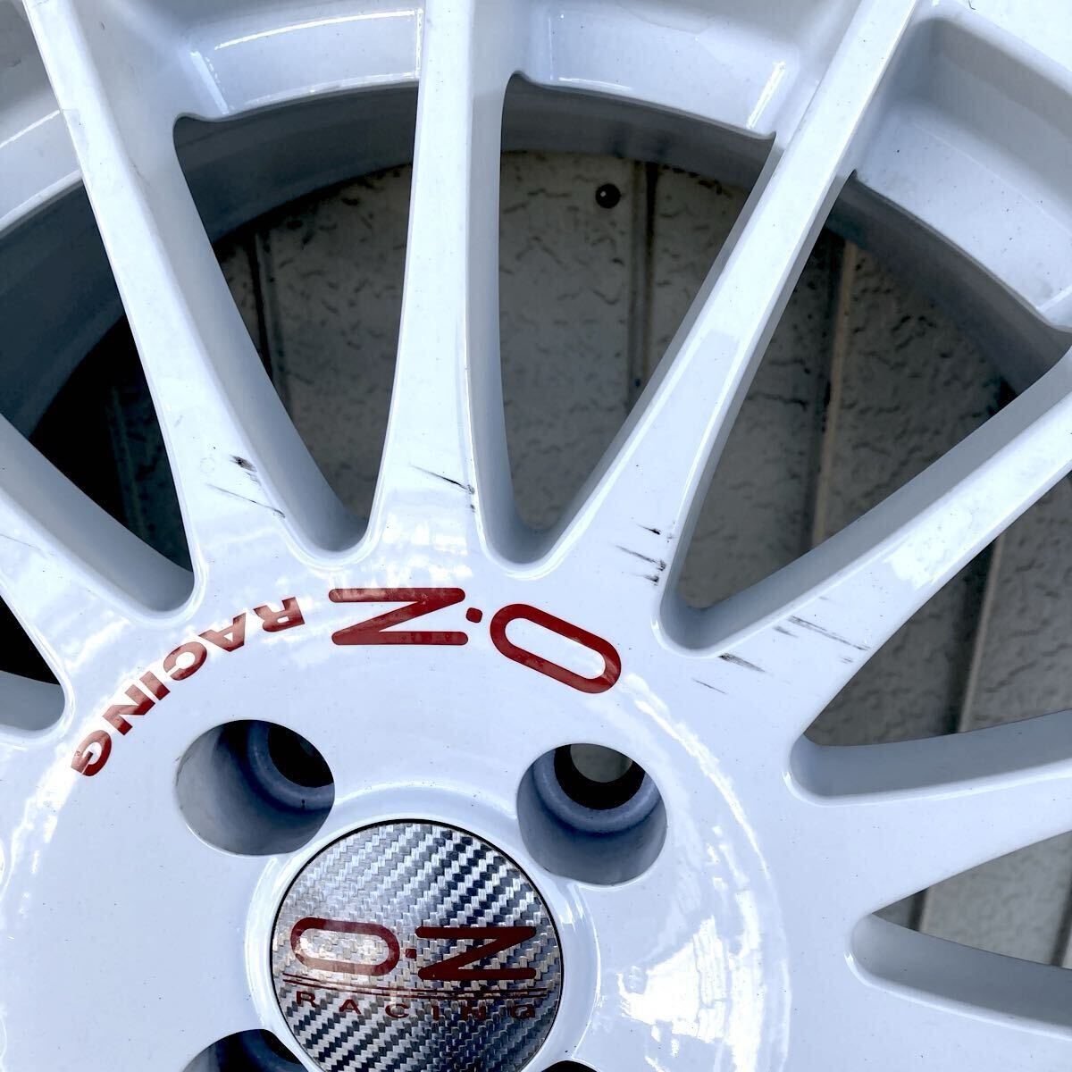★1円 〜【美品】O.Z RACING 17インチ ホイール タイヤ 4穴 レーシング ホイール ホワイト 売り切り！直接引き取り可能！_4
