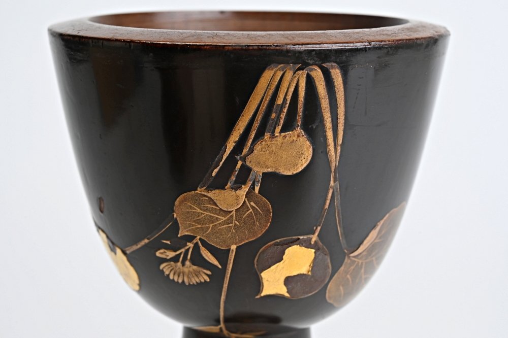 IB1201◇小鼓胴 中宗印 黒漆塗金蒔絵草花文◇和楽器 h(鼓)｜売買され