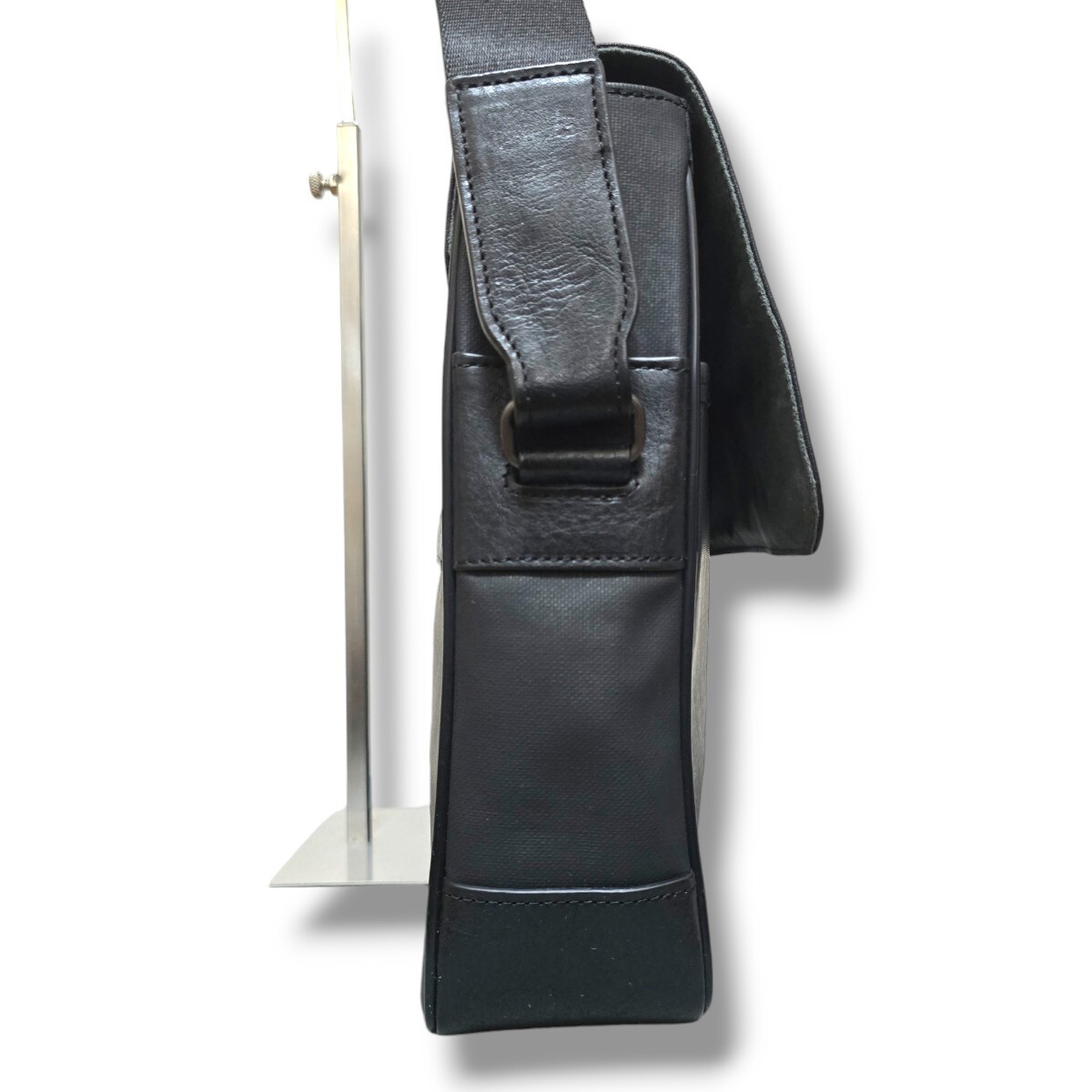 1円スタート 美品 dunhill ダンヒル ショルダーバッグ メッセンジャー