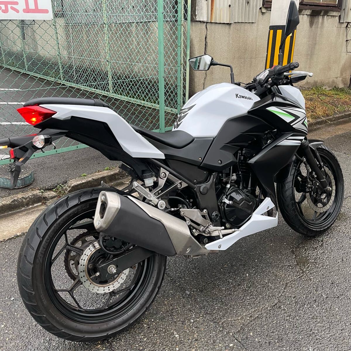 カワサキ Z250 ER250C 19071km 全国配送 売切 検)Ninja250 ZX-25R Versys-X CB250R CBR250RR REBEL MT-25 YZF-R25 GIXXER GSX250R V-Strom_3
