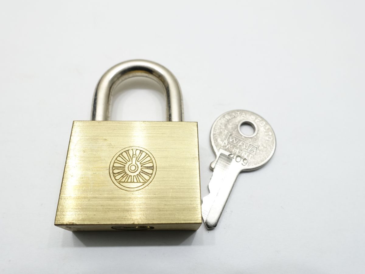25 国鉄 南京錠 鍵付(廃品、放出品)｜売買されたオークション情報