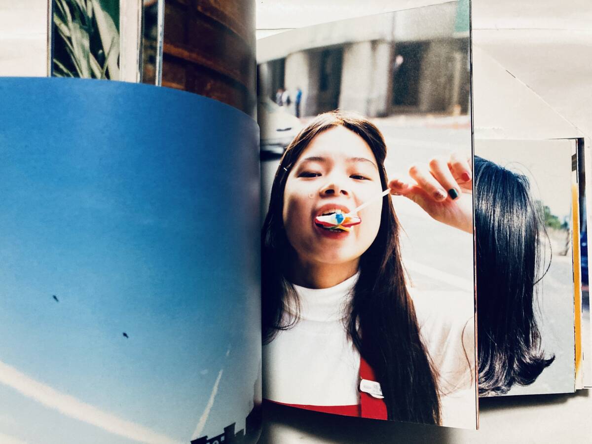 明星(川島小鳥サイン入り※巻末付録;楽しいおまけ+ポストカード付/ナナロク社'14)台湾撮影写真集/ここはぼくらのたのしい星_8