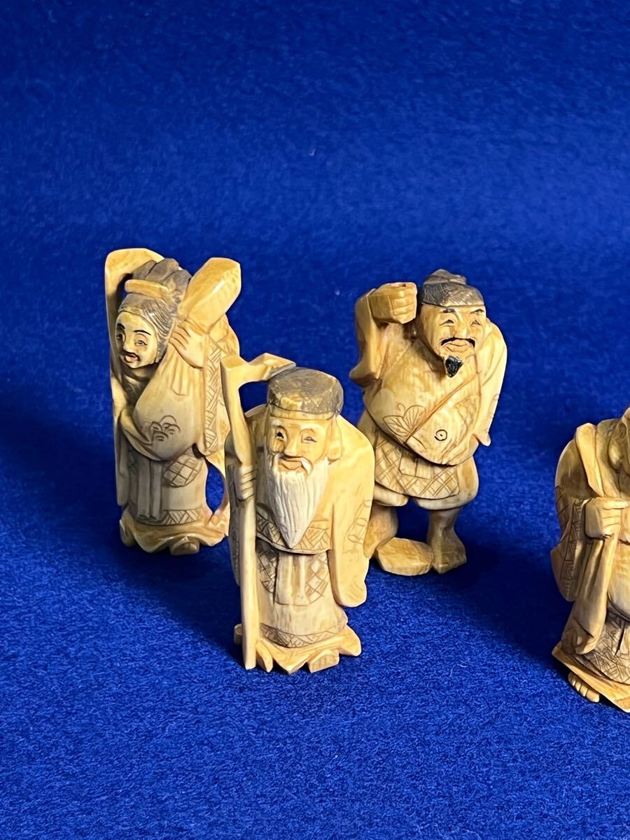象牙風 七福神 置物 7点揃 総重量約260g 在銘 根付 彫刻 時代(東洋彫刻
