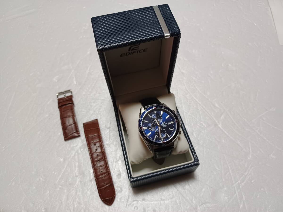 ちょっと値下～★CASIO　エデフィス海外モデル(エレガントなブルー文字盤)EFR-546クロノグラフ新品未使用　替えベルト付　即決有りです！★_1