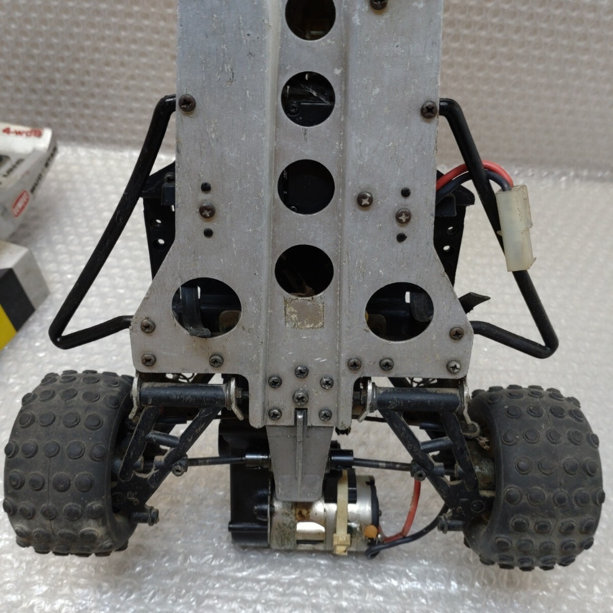 当時物♪プログレス4WS本体 電動RCラジコン京商KYOSHO　ジャンク品 当時物♪プログレス4WS本体 電動RCラジコン京商KYOSHOサーボ受信機