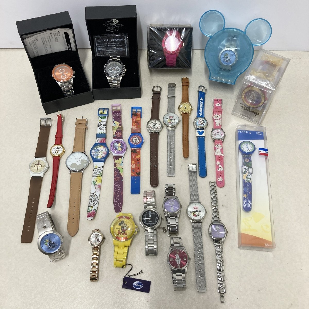 ○ 【ジャンク品】 Disney ディズニー 腕時計 25点 まとめ売り 80th 