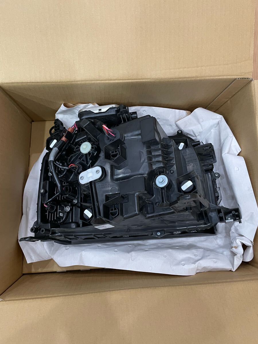 TOYOTA ランドクルーザー250 純正 丸目 ヘッドライト左右セット 中古品 ランクル250 VX_3