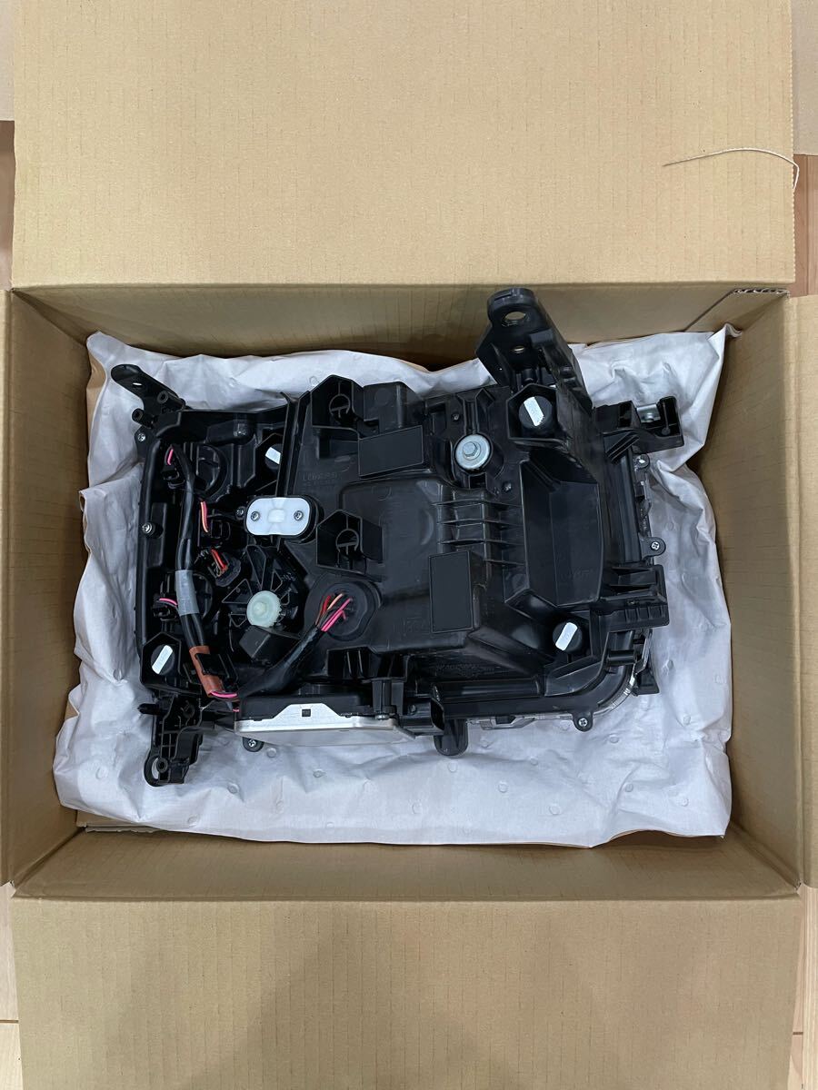 TOYOTA ランドクルーザー250 純正 丸目 ヘッドライト左右セット 中古品 ランクル250 VX_6