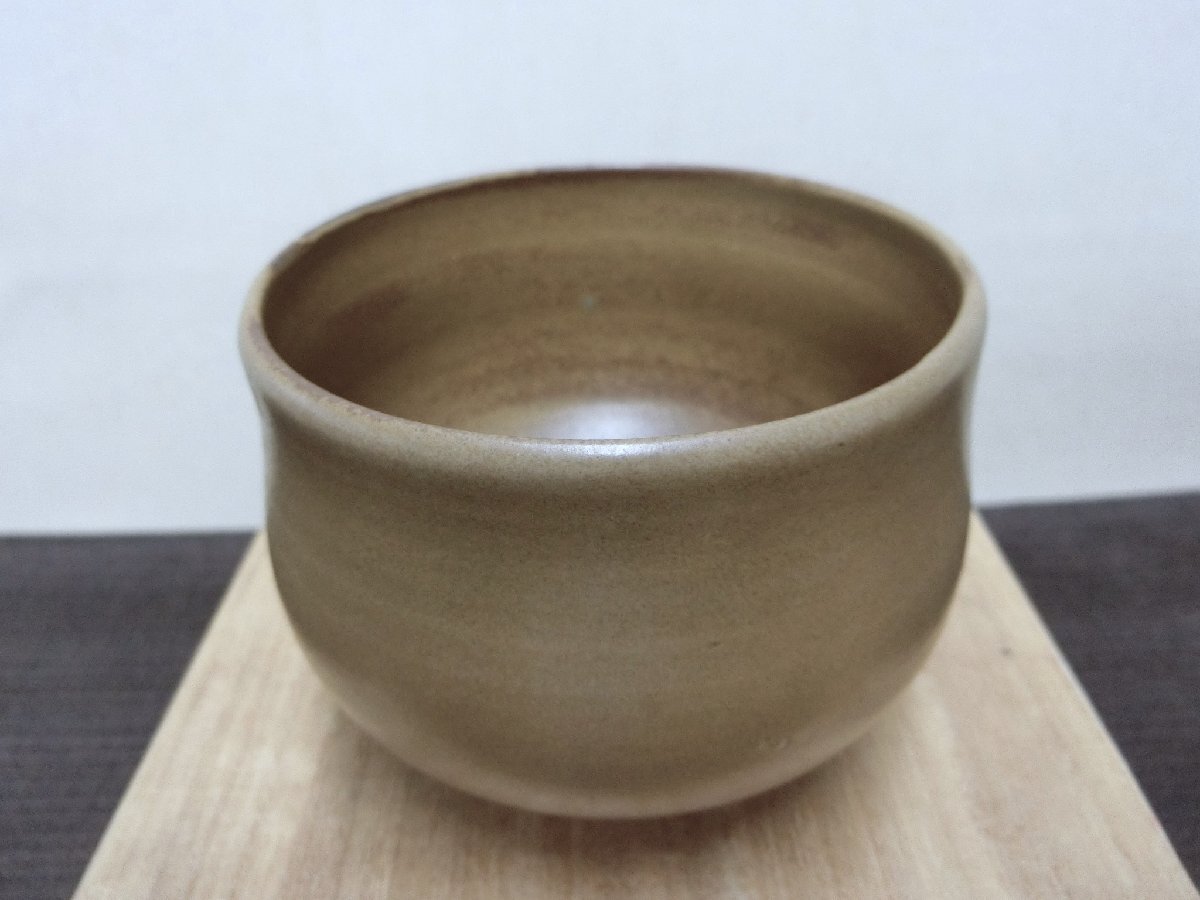 希少！お勧め！【茶碗　三浦「常山」　佐渡　無名異焼　ソバ釉　抹茶茶碗 】◆茶道具　茶器　黄交趾　急須　茶入　茶釜湯飲み※円安！買得_2