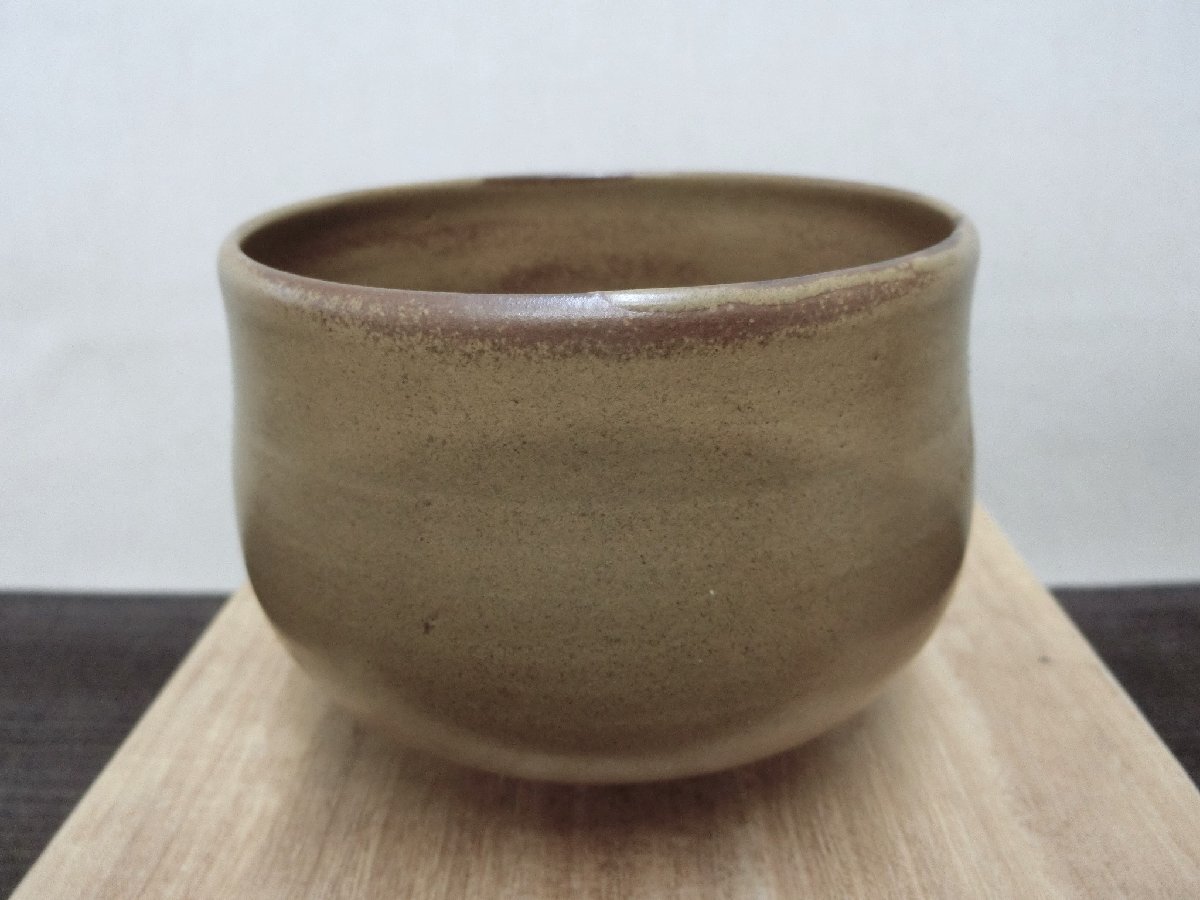 希少！お勧め！【茶碗　三浦「常山」　佐渡　無名異焼　ソバ釉　抹茶茶碗 】◆茶道具　茶器　黄交趾　急須　茶入　茶釜湯飲み※円安！買得_3
