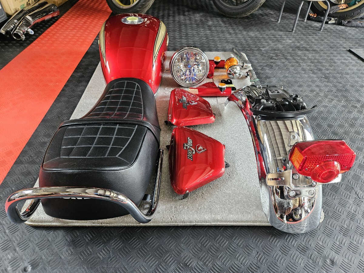 CB1100 sc65 ホワイトハウス 外装セット 美品 CB1100EX タンク(ホンダ