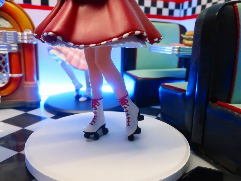 激レア 1950s アメリカンダイナー ウェートレス ローラースケート