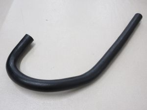 新品 チェリー E10 用 ラジエターホース (ロア) ラジエター ラジエーター　ホース