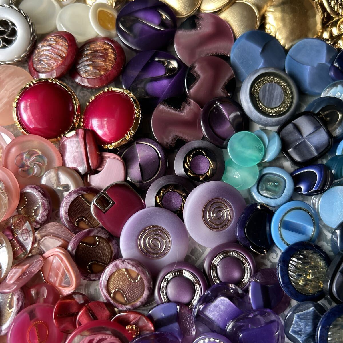 限定 No7 ボタン ほぼペア 大量レトロボタン 手芸ハンドメイドアクセサリー作りなどに かわいい_7